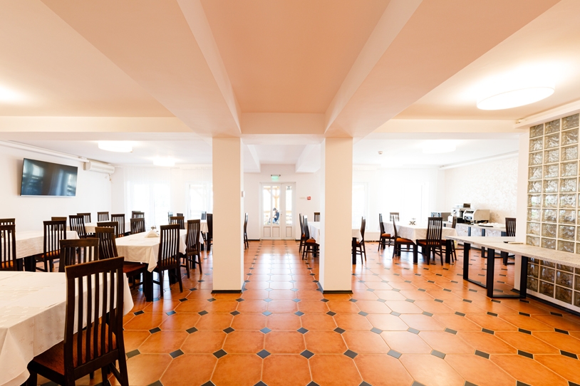 Imagine Restaurant